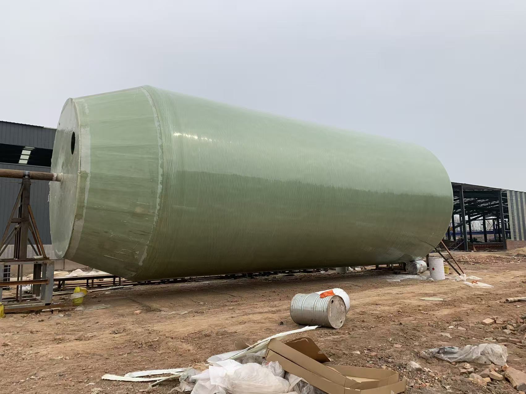 大型脫硫塔現(xiàn)場制作